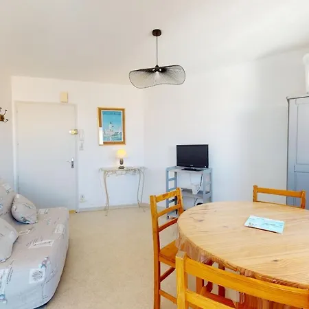 Apartment Le Phare Du Port